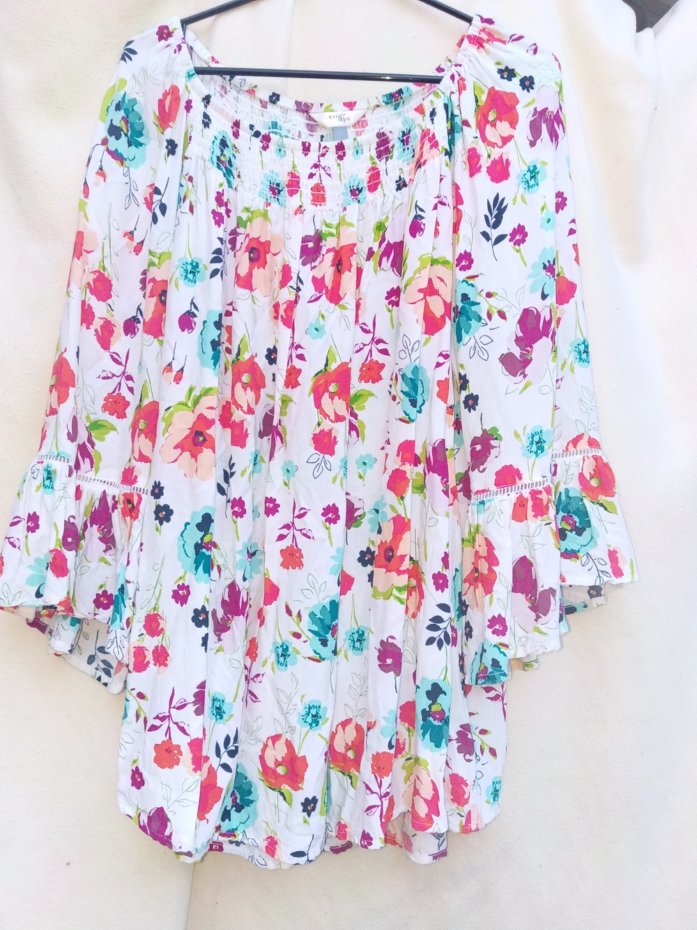 Terra & Sky White Floral Off-Shoulder Tunic